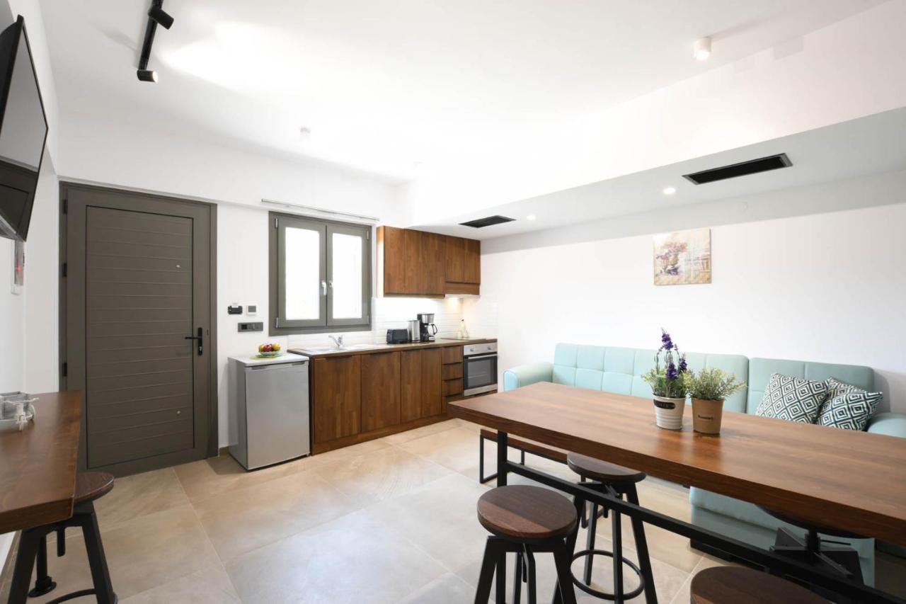 Orion Eco Suites Karteros Esterno foto