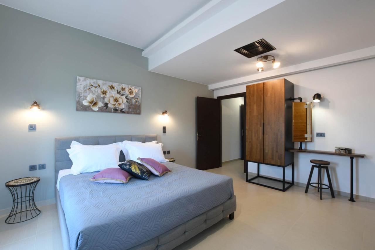 Orion Eco Suites Karteros Esterno foto
