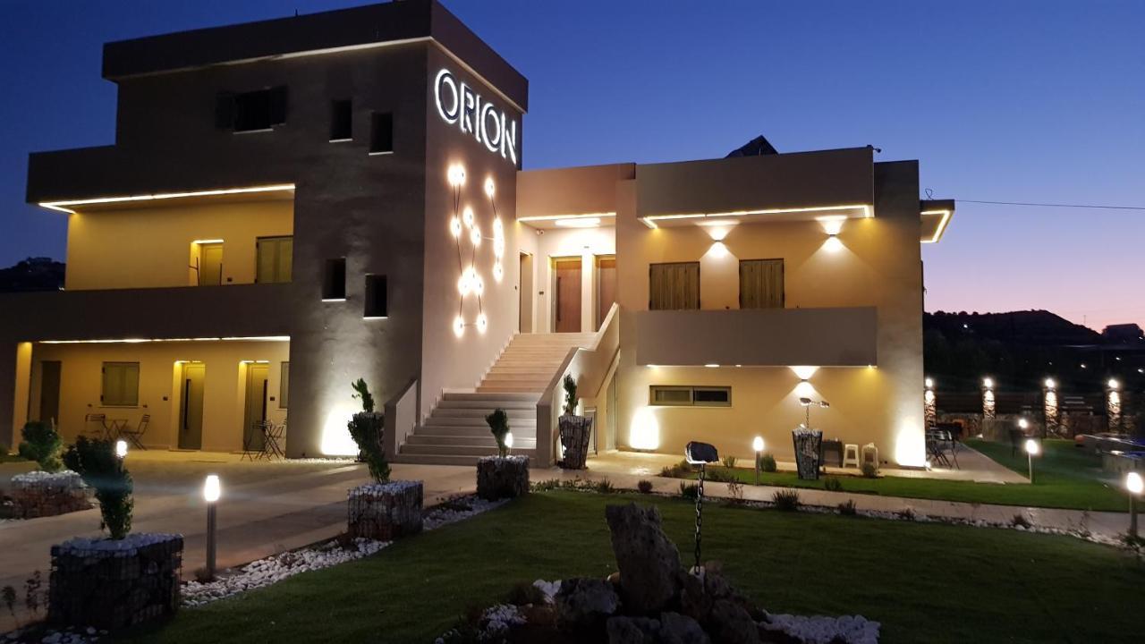 Orion Eco Suites Karteros Esterno foto